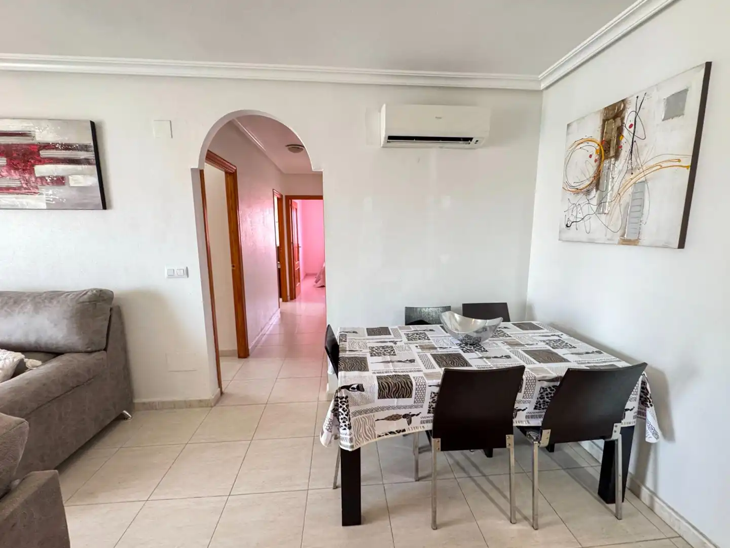 Comedor de Apartamento de alquiler en Orihuela con Aire acondicionado, Calefacción y Jardín privado