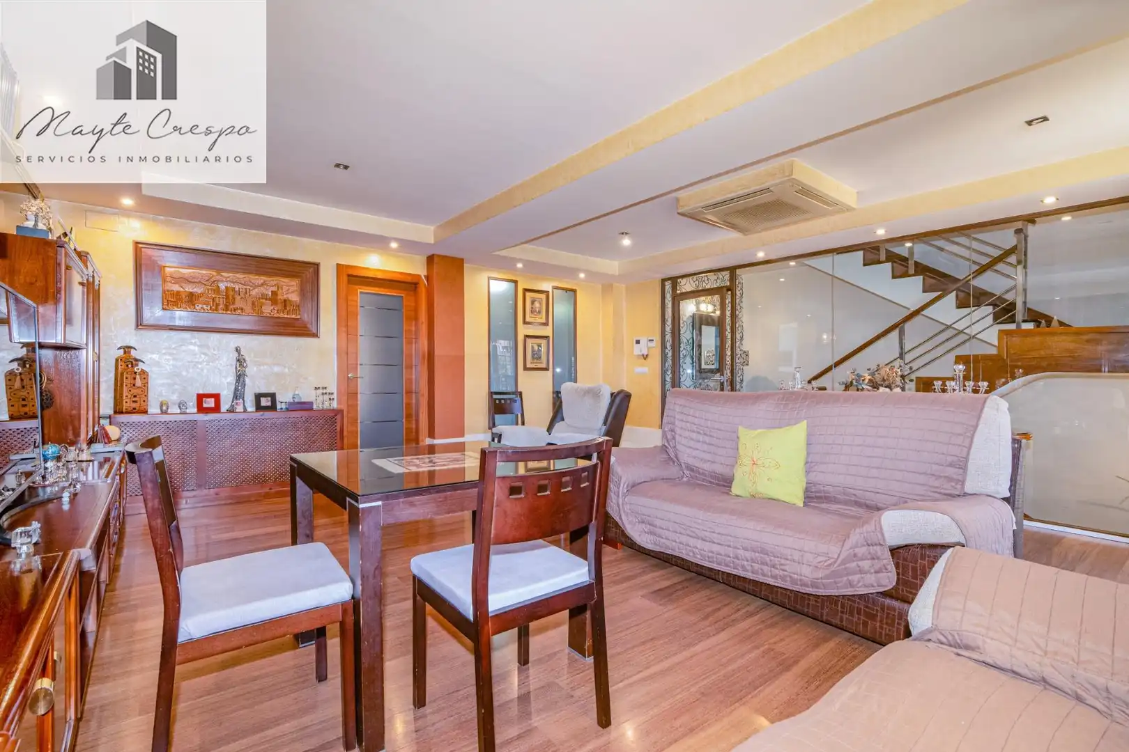 Living room of Detached homes for sale in Granada  with Air Conditioner, Terrace and Furnished
