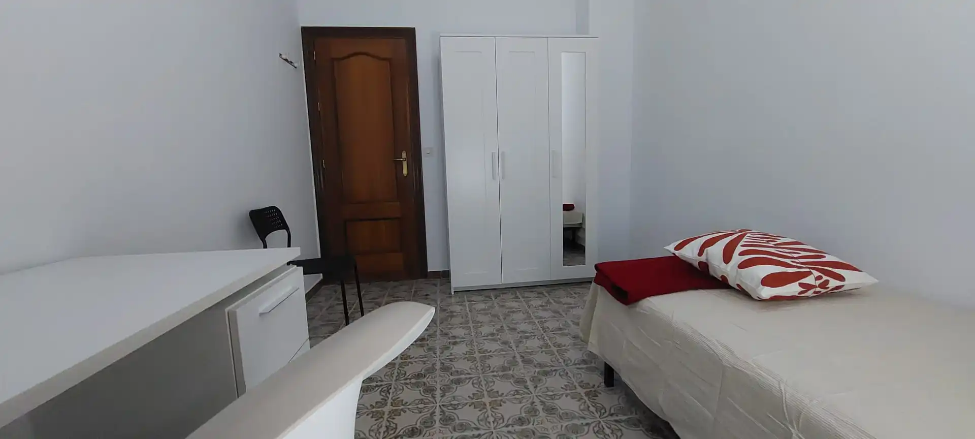 Wohnung zur Miete in Calle Castillo de Alcala de Guadaira, Bami - La Estrella