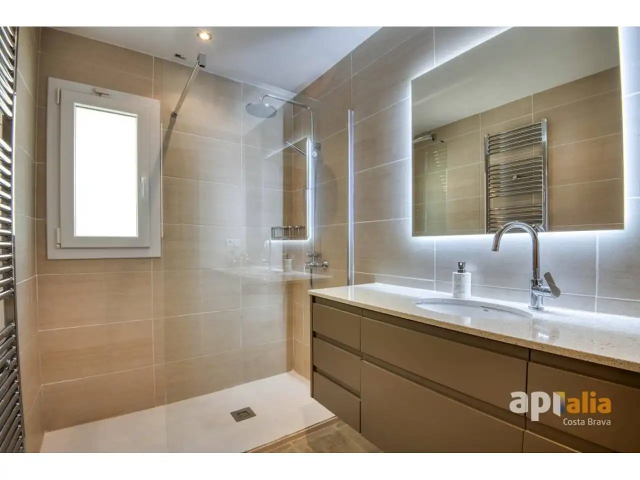 Villa mit Pool zum Verkauf in Calle Siena, imagen 28