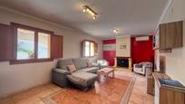 Sala d'estar de Casa o xalet en venda en Oliva amb Aire condicionat, Terrassa i Piscina