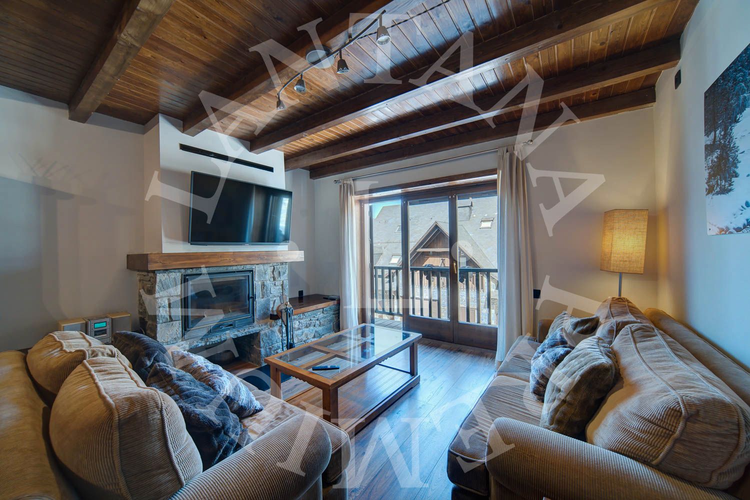 Living room of Flat for sale in Naut Aran  with Heating, Parquet flooring and Furnished