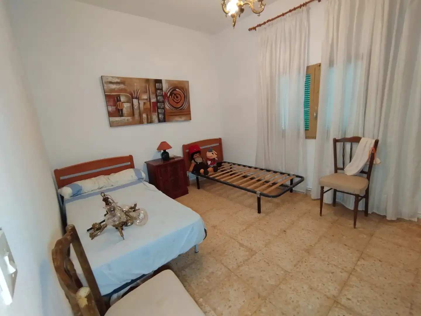 Dormitori de Finca rústica en venda en Tomelloso amb Aire condicionat, Jardí privat i Piscina