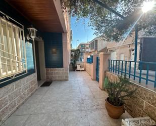 Vista exterior de Casa adosada en venda en Cartagena amb Aire condicionat, Jardí privat i Terrassa