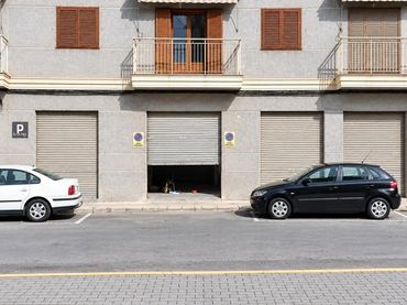 Local comercial en venda a Plaza RODRIGUEZ DE LA FUENTE