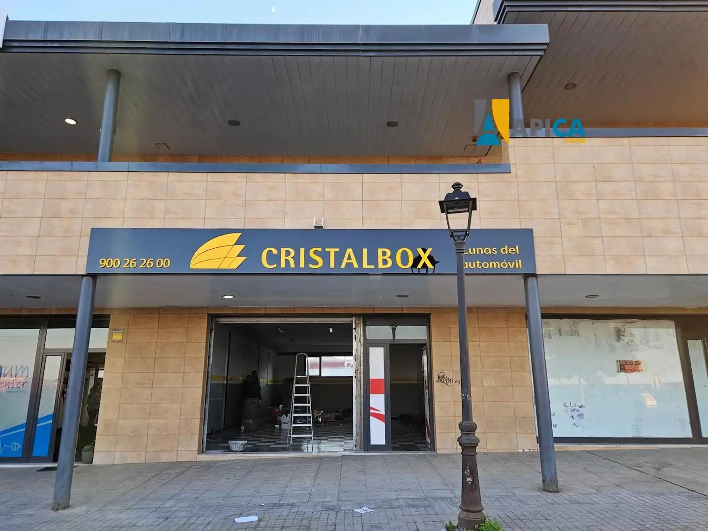 Locale commerciale in vendita a Pilas