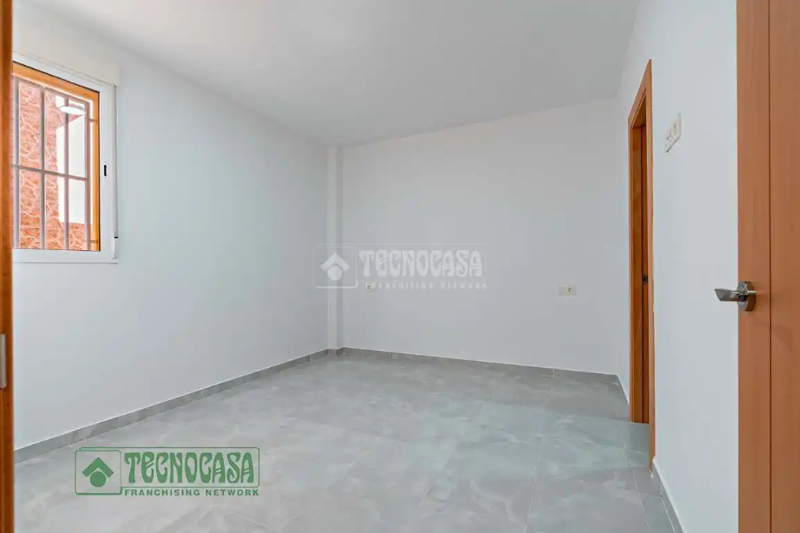 Habitación de Piso en venta en El Ejido con Aire acondicionado y Terraza