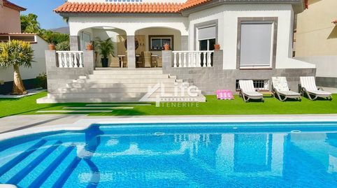 Foto 2 de Casa o chalet en venta en El Almendro, Playa Fañabé Alto, Adeje
