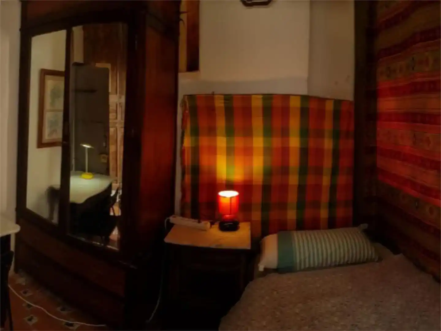 Habitación de Casa adosada para compartir en Almuñécar con Amueblado