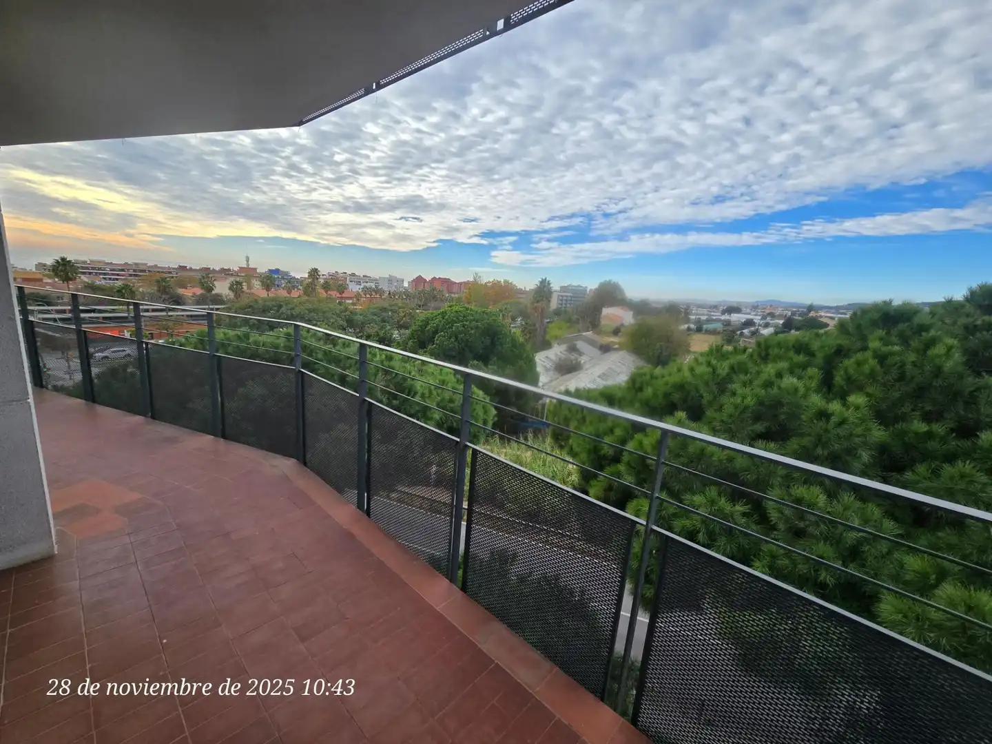 Außenansicht von Wohnung zum Verkauf in Vilassar de Mar mit Heizung und Balkon