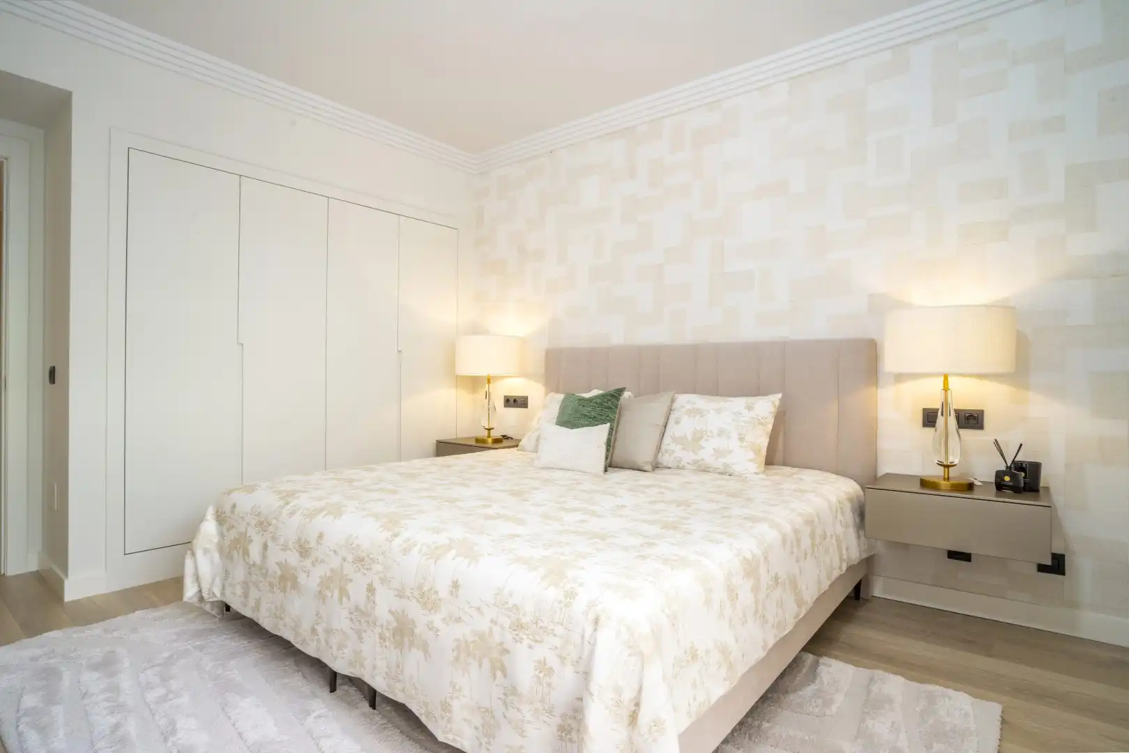 Apartament amb piscina en venda a Nueva Andalucía, imagen 17