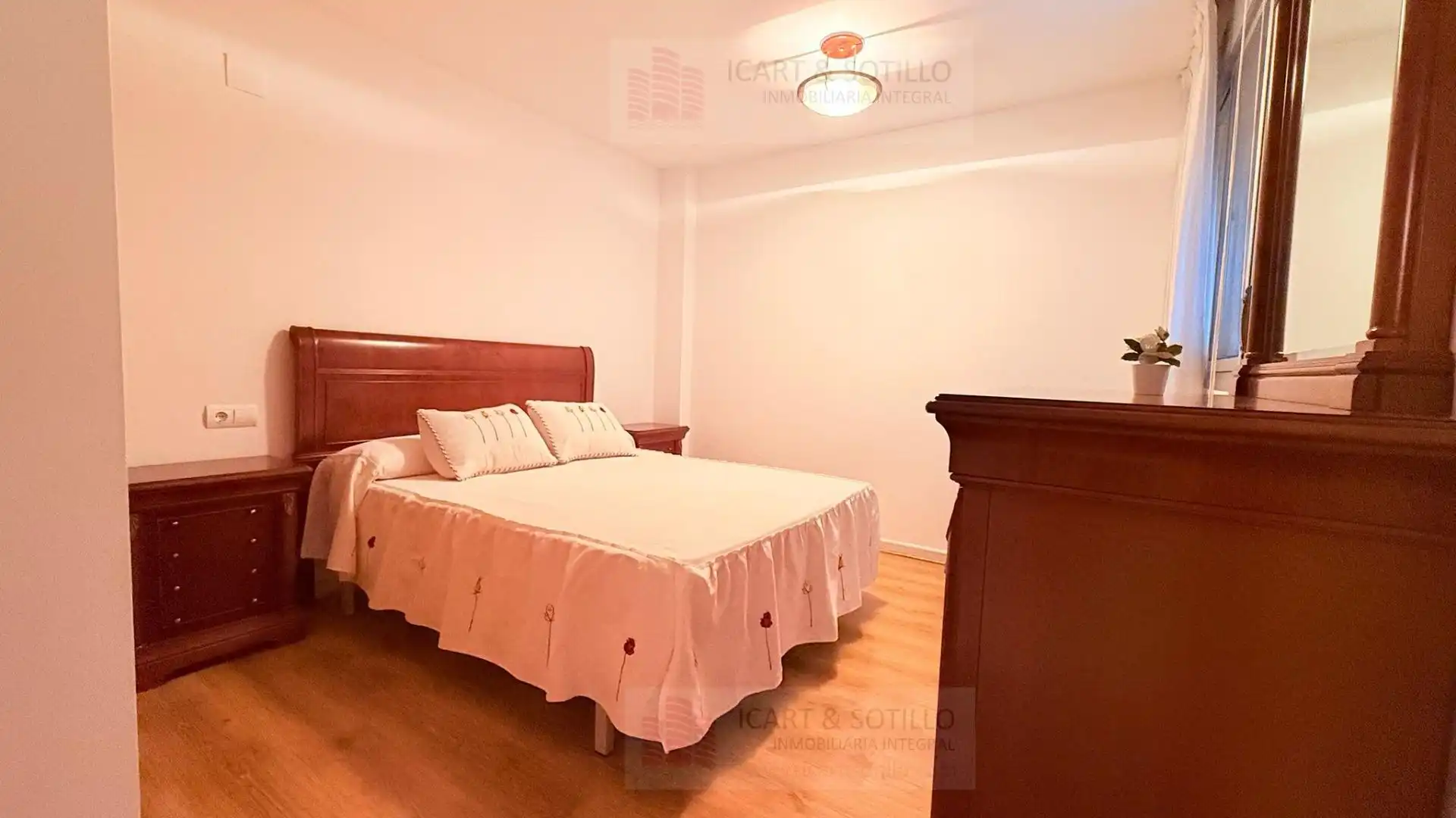 Habitación de Piso en venta en Vinaròs con Aire acondicionado, Calefacción y Parquet