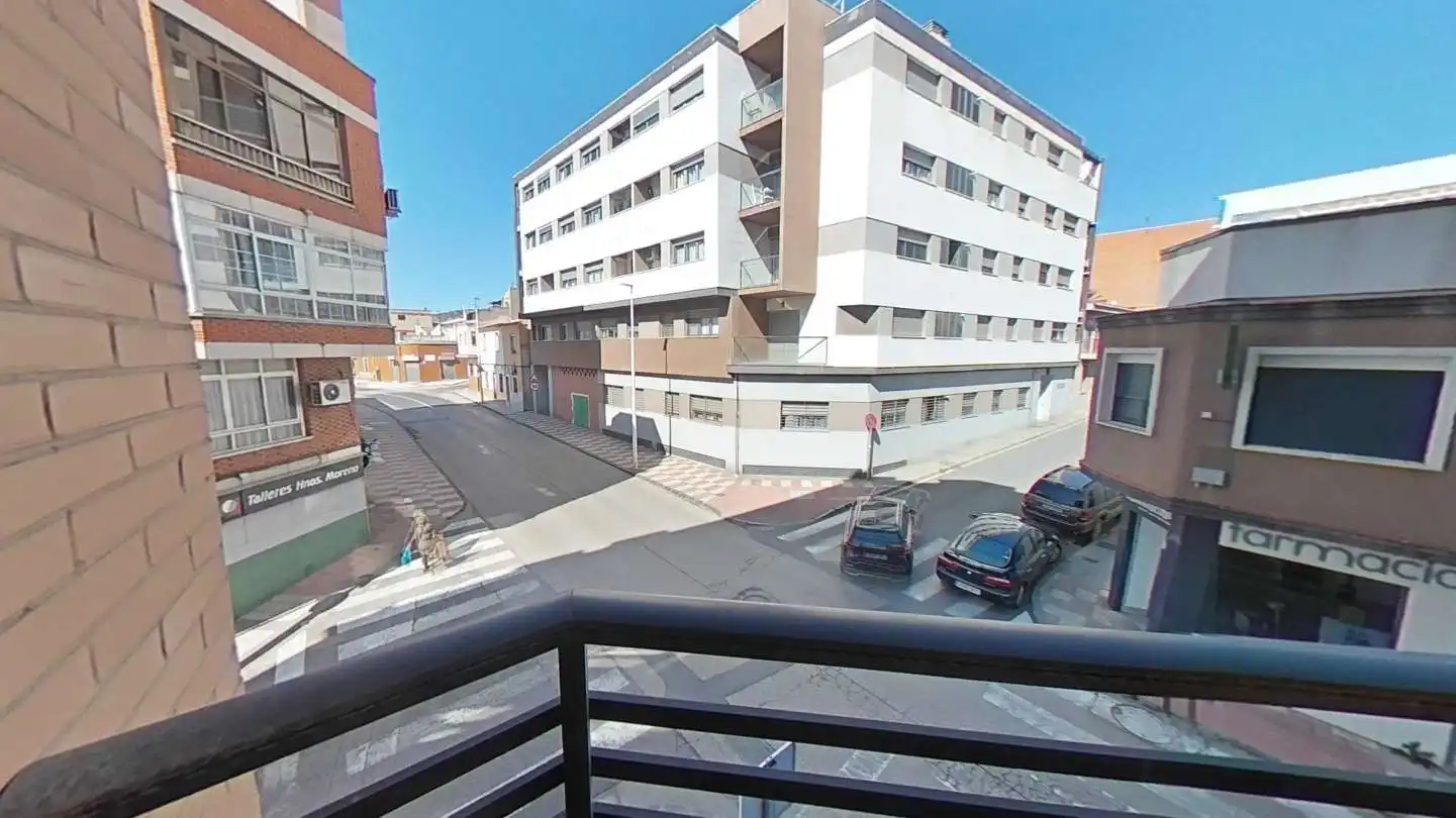 Exterior view of Flat for sale in Puertollano  with Swimming Pool