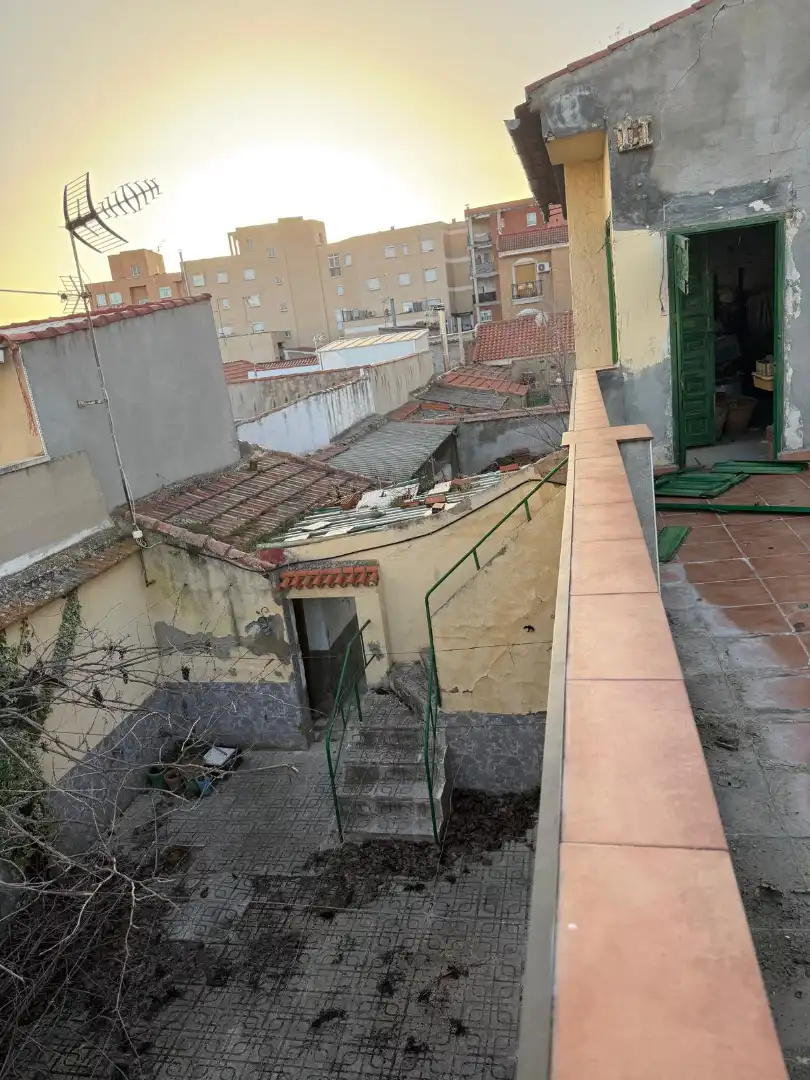 Vista exterior de Casa o chalet en venta en Puertollano con Calefacción y Terraza