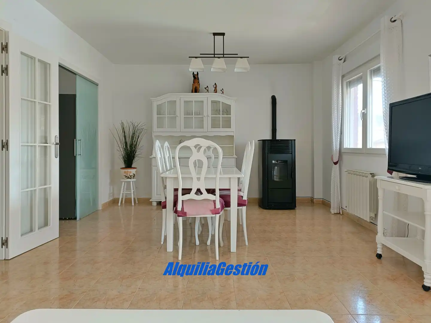 Casa aparellada amb piscina en venda a Pozo de Guadalajara, imagen 7