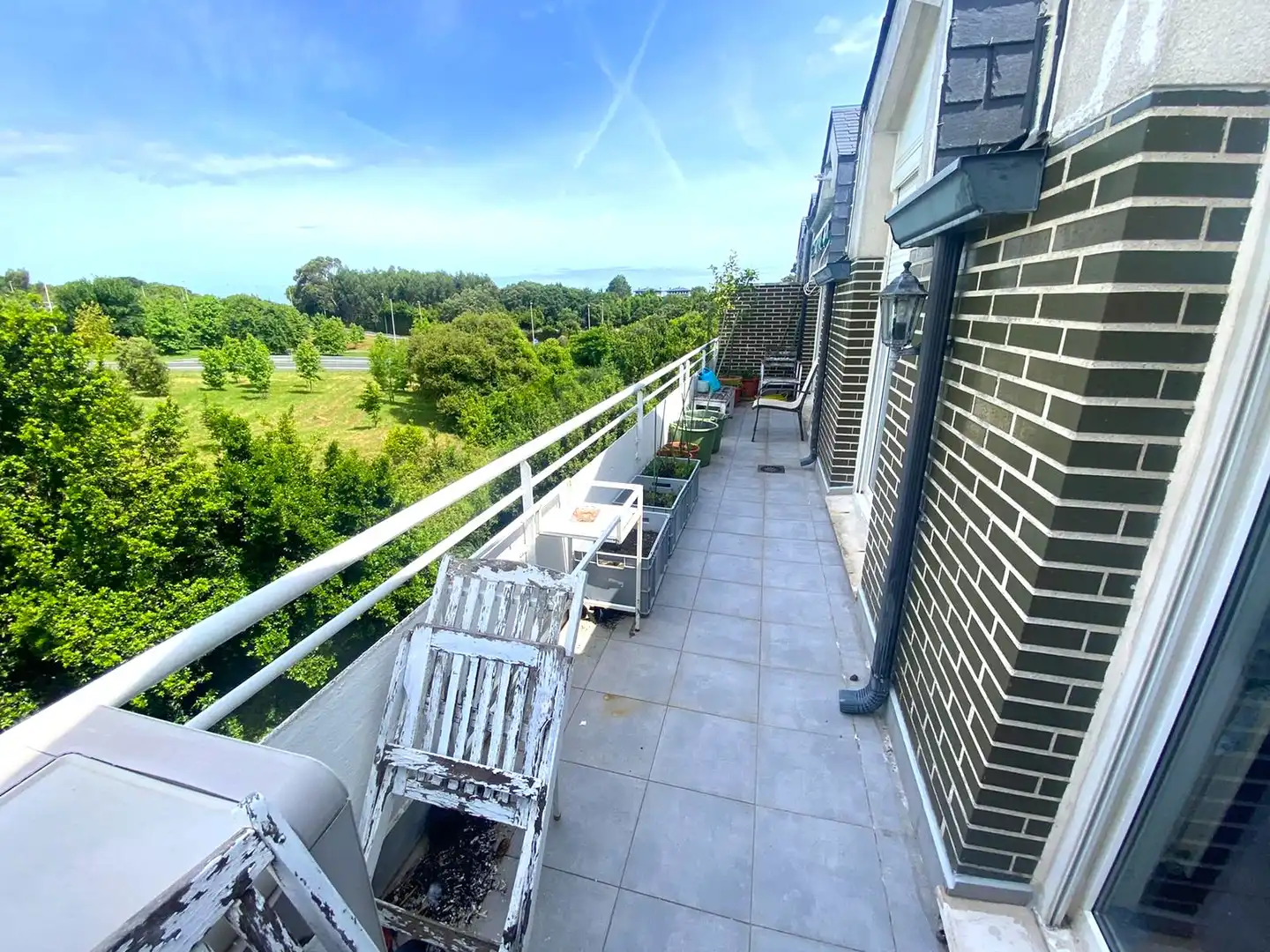 Terrasse von Dachboden zum Verkauf in Castro-Urdiales mit Heizung, Privatgarten und Parkett