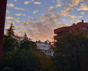 Vista exterior de Pis en venda en  Madrid Capital amb Terrassa i Traster