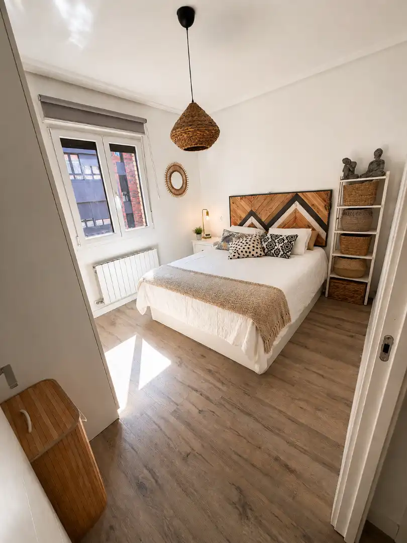 Habitación de Piso en venta en Bilbao  con Calefacción y Amueblado