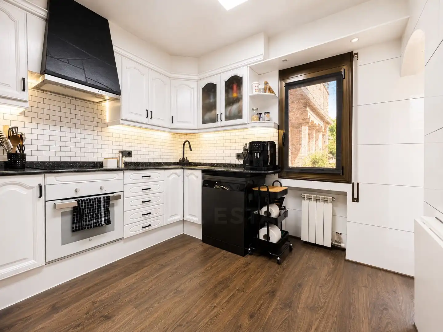 Kitchen of Duplexes for sale in La Roca del Vallès  with Air Conditioner, Heating and Terrace