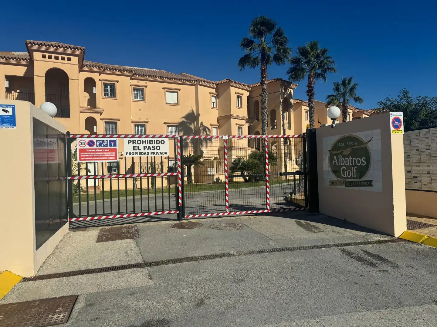 Parking de Piso en venta en Sanlúcar de Barrameda con Aire acondicionado, Calefacción y Jardín privado