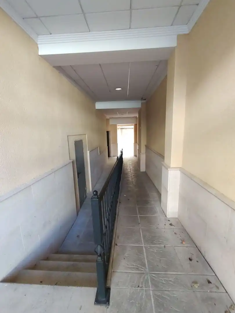 Business premises for sale in Santa Isabel 11, imagen 21