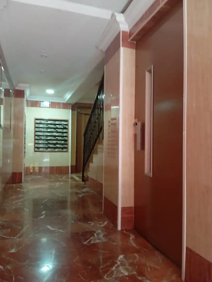 Piso con ascensor en venta en Carretera de Cádiz, imagen 5