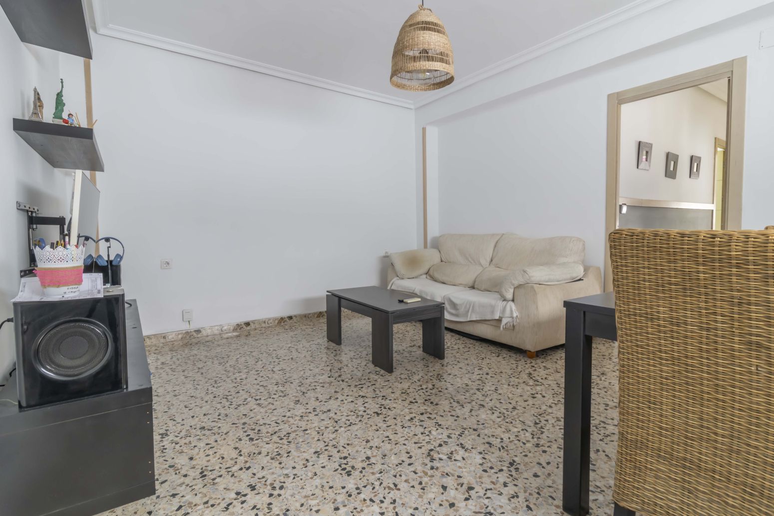 Sala d'estar de Pis en venda en  Sevilla Capital amb Aire condicionat, Terrassa i Traster