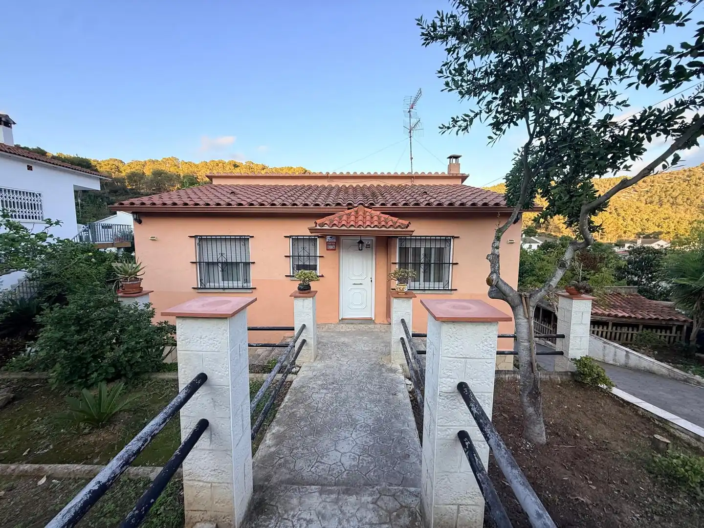 Villa con balcone in vendita a Olivella, imagen 4