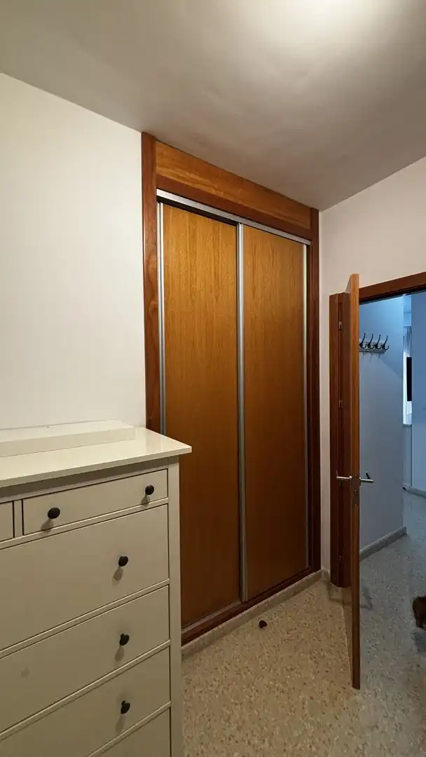 Wohnung zur Miete in SANTA ADELA, Barrio de Zaidín