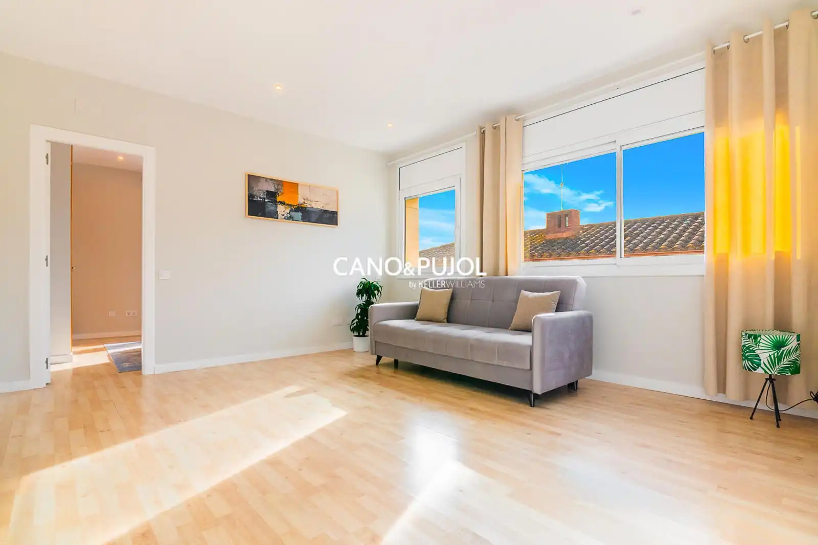 Living room of Houses for sale in Sant Cugat del Vallès  with Air Conditioner, Terrace and Swimming Pool