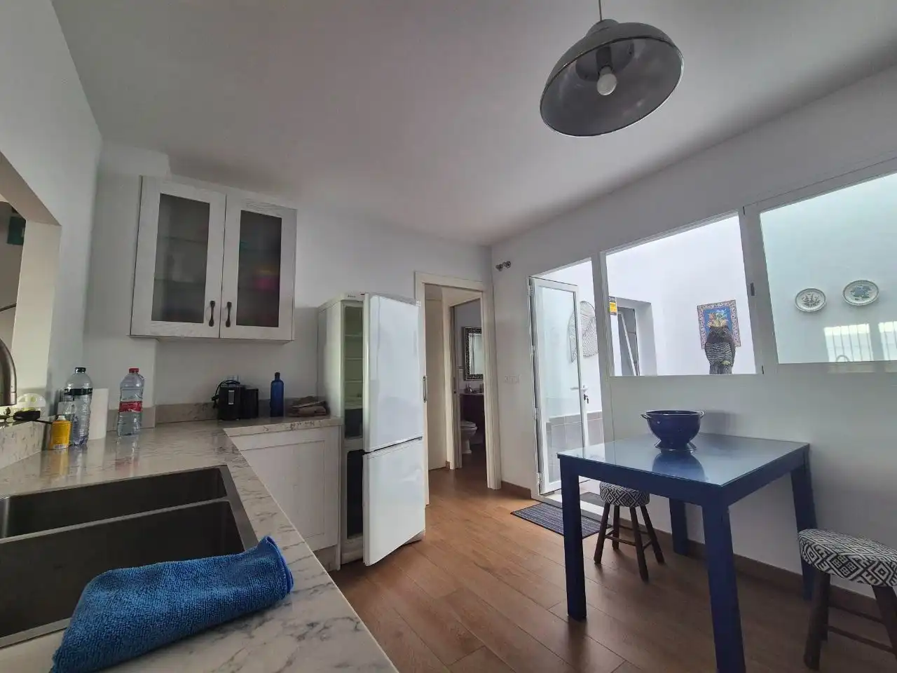 Cuina de Casa o xalet en venda en Vélez-Málaga amb Aire condicionat, Terrassa i Moblat