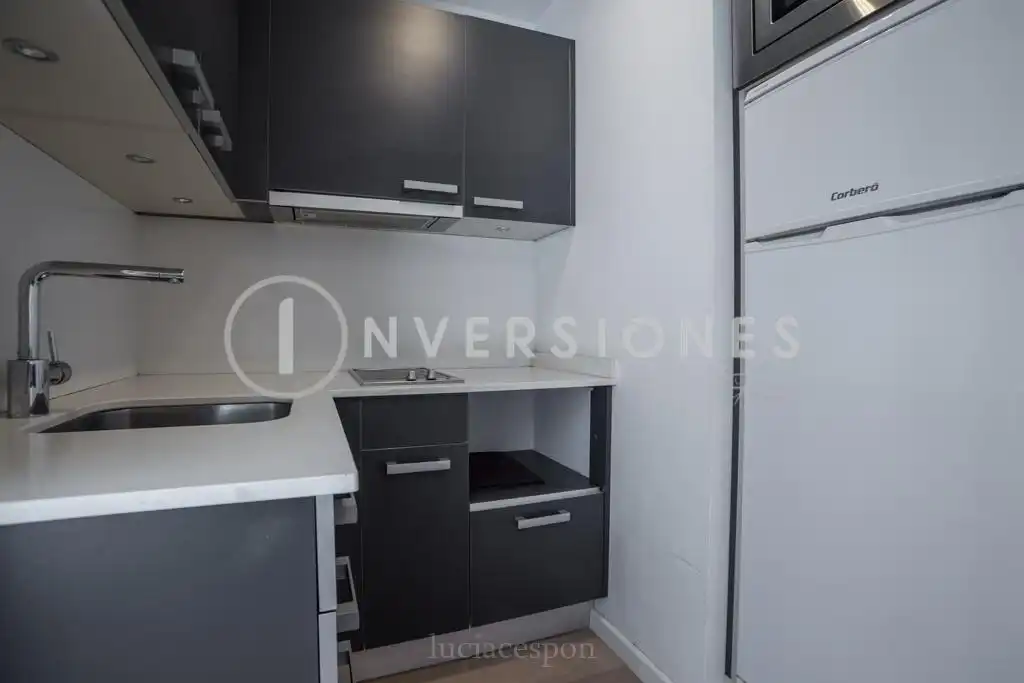 Küche von Wohnung zum Verkauf in  Palma de Mallorca mit Klimaanlage, Möbliert und Balkon