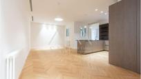 Living room of Flat for sale in  Barcelona Capital  with Terrace and Balcony