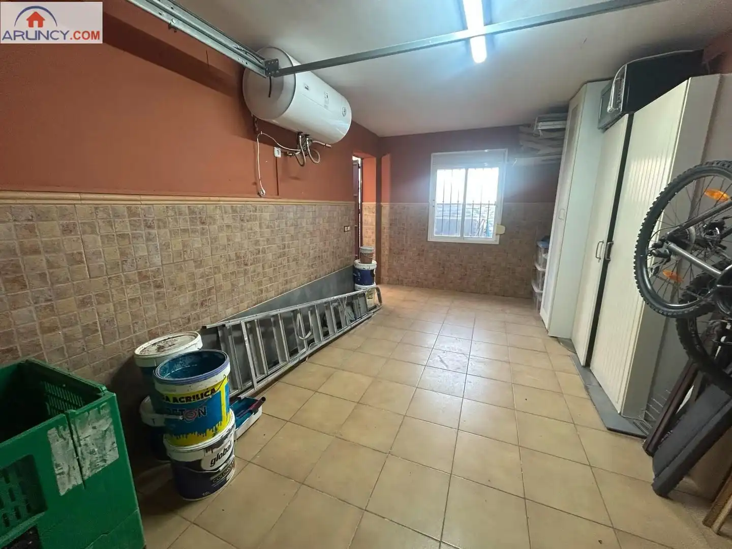Casa adosada de lloguer en Alcalá de Guadaira amb Aire condicionat, Jardí privat i Terrassa