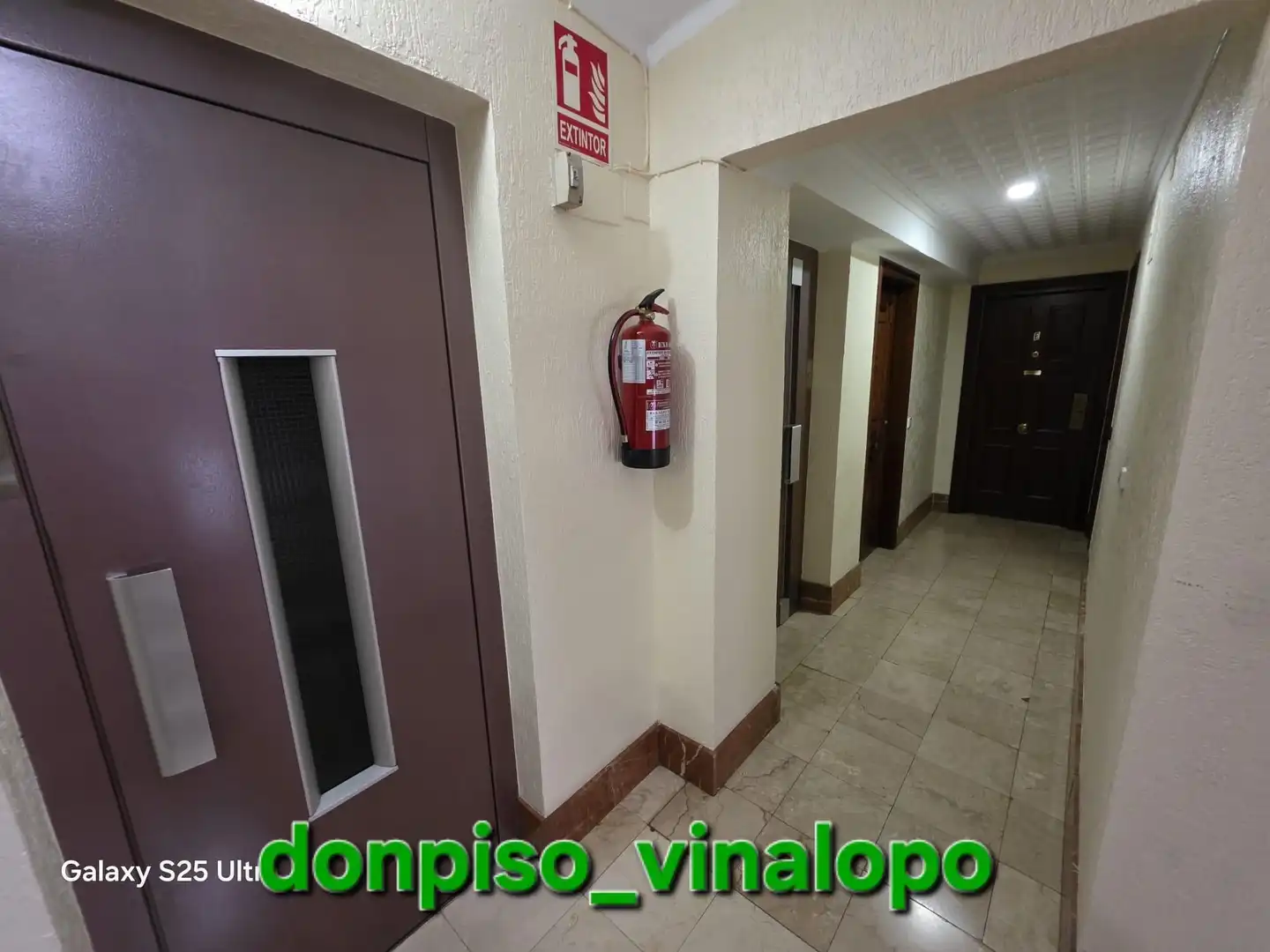 Apartament amb terrassa en venda a Plaza Castelar - Mercado Central, imagen 23