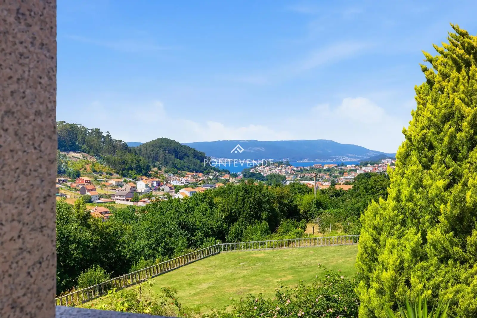 Casa o chalet en venta en Marín con Calefacción, Terraza y Trastero
