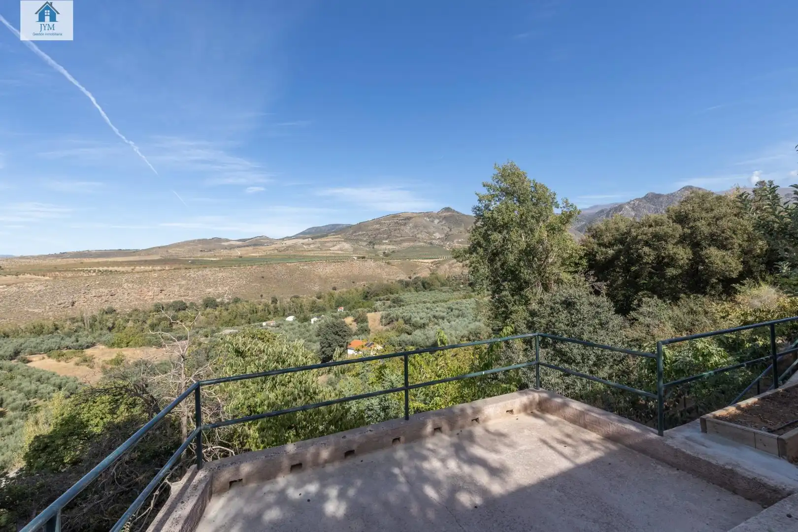 Vista exterior de Casa o chalet en venta en Dílar con Aire acondicionado, Calefacción y Jardín privado