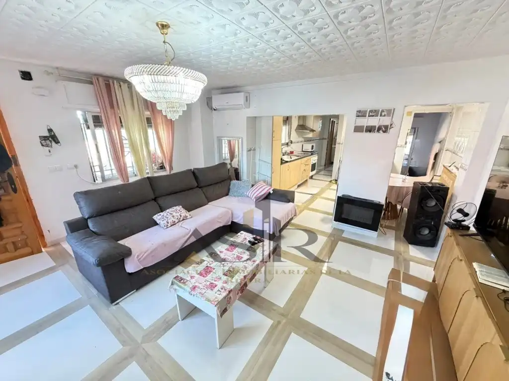 Living room of Houses for sale in Urbanitzacions i Pedanies Nord