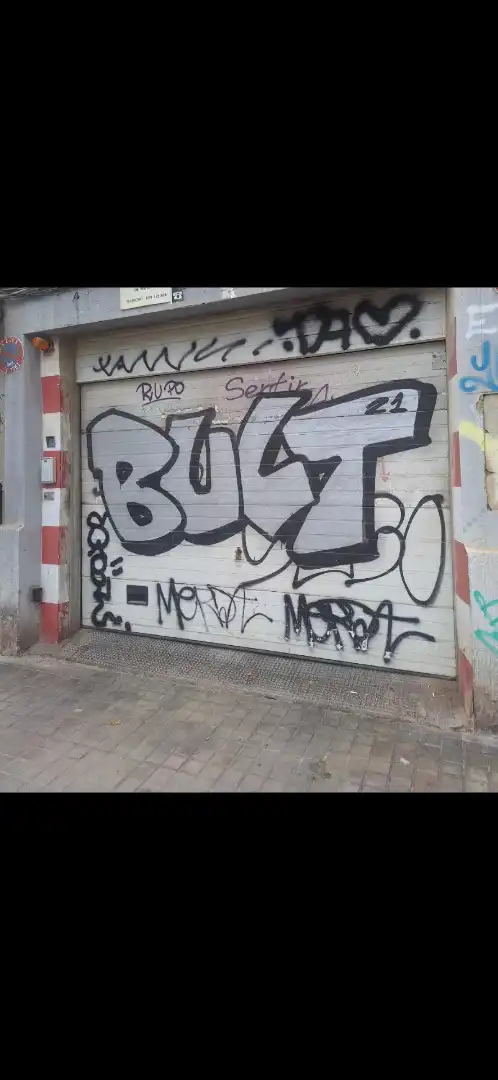 Außenansicht von Garage zur Miete in Valencia