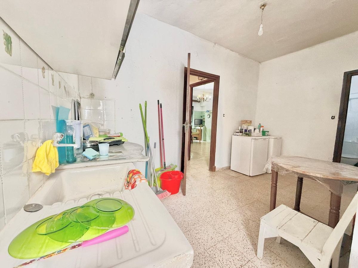Cuina de Apartament en venda en Fuengirola amb Terrassa