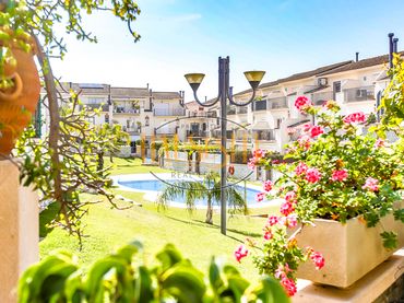 Maison mitoyenne avec balcon à vendre à Carrer del Rocar 31