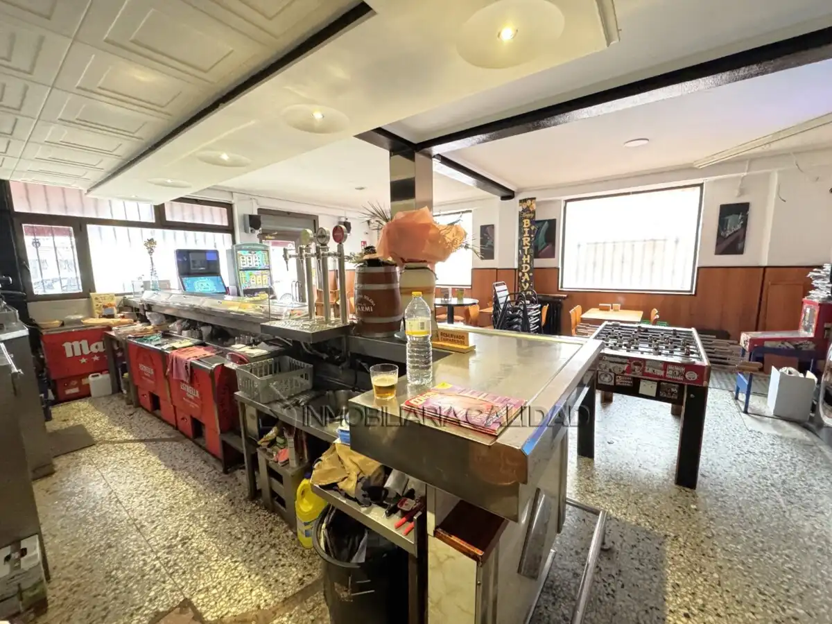 Local comercial en venta en Zona Sur - Barrio Cortes, imagen 4