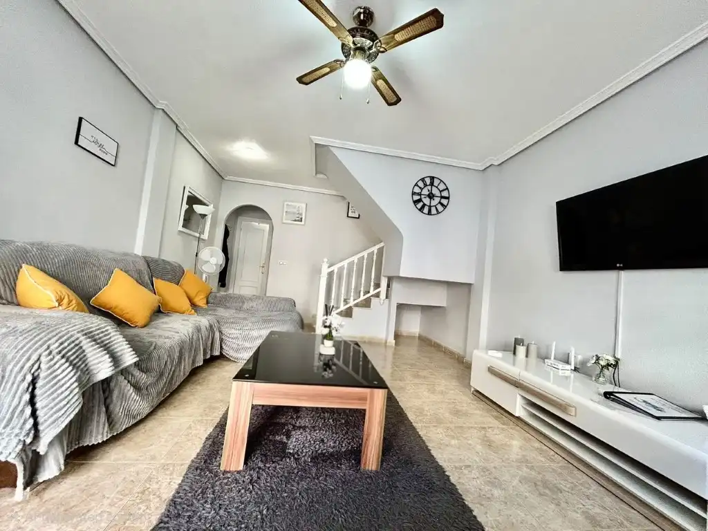 Casa con piscina en venta en Calle Alhambra-Zenia Ii, imagen 5