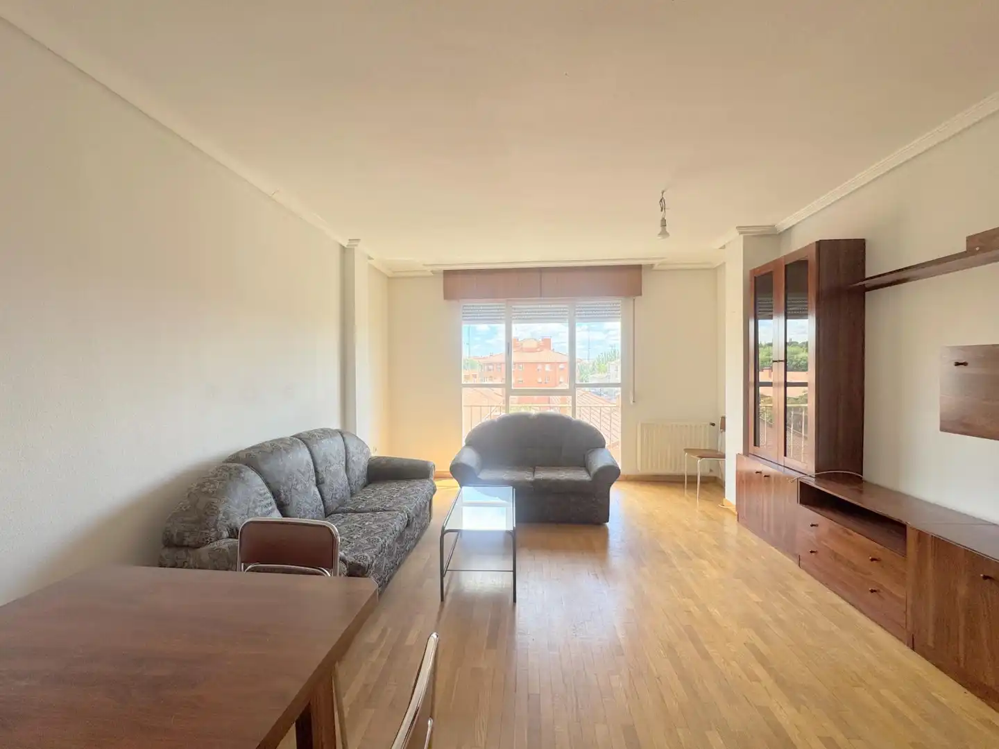 Living room of Flat for sale in Ávila  with Heating and Storage room
