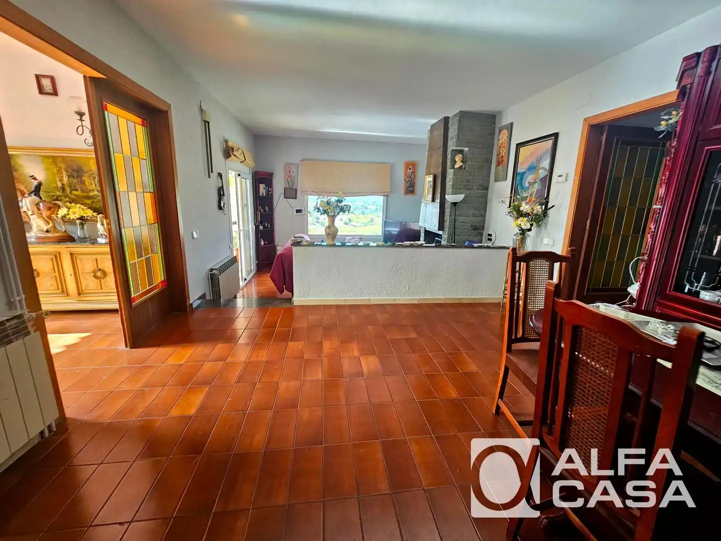 Vista exterior de Casa o xalet en venda en Pineda de Mar amb Aire condicionat, Calefacció i Jardí privat