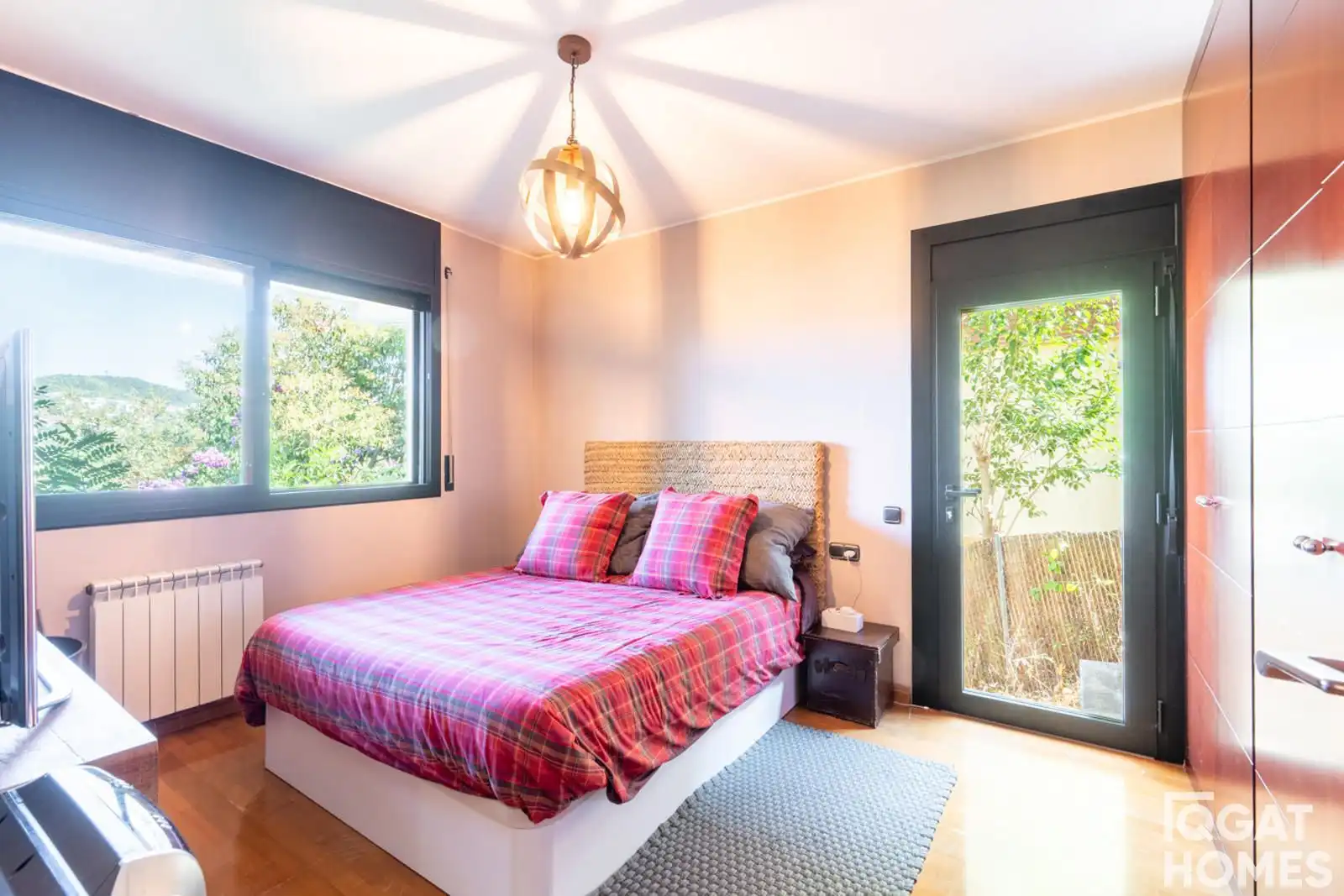 Habitación de Casa o chalet en venta en Sant Cugat del Vallès con Calefacción, Terraza y Trastero