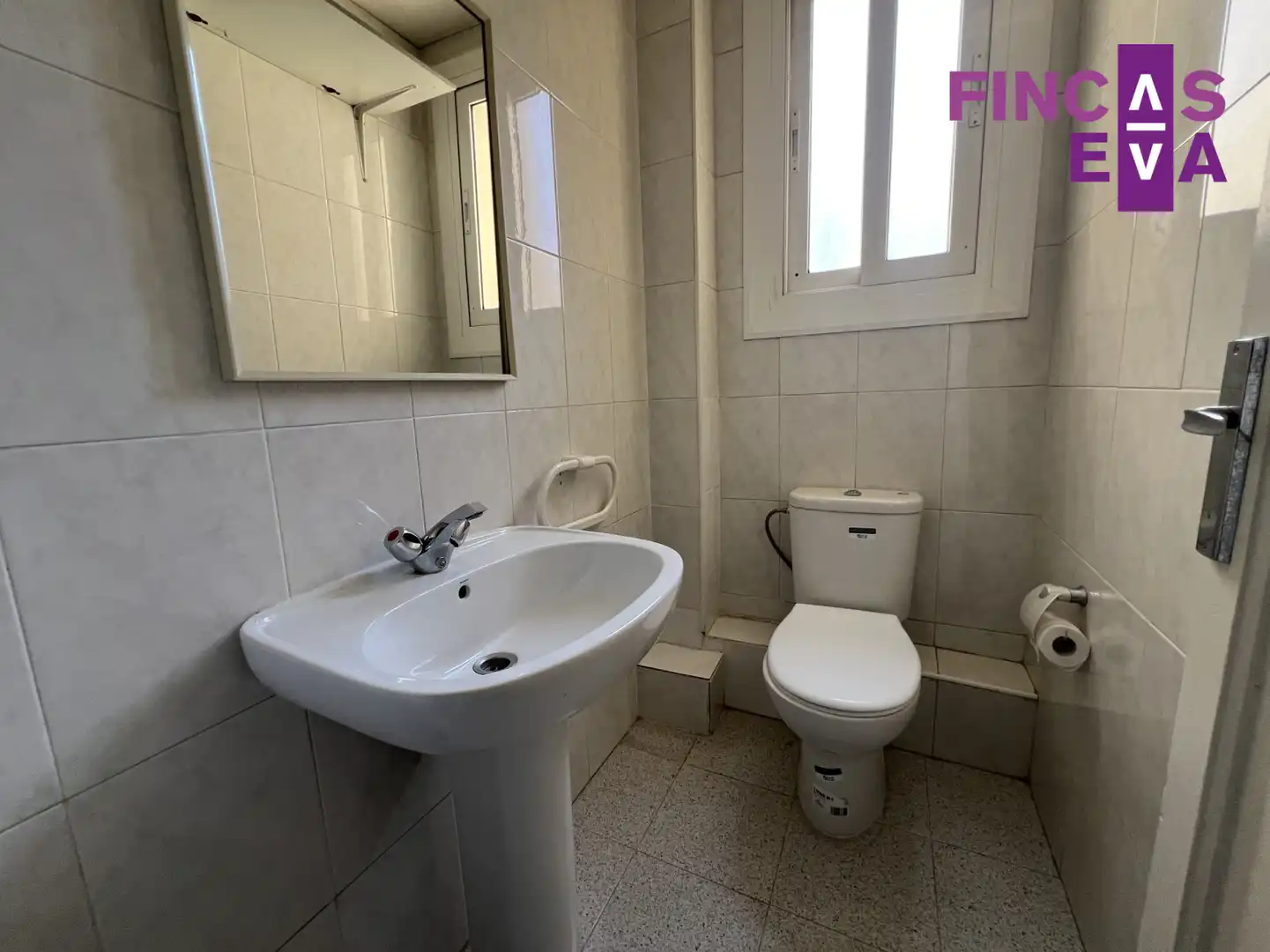 Bany de Pis en venda en Barcelona amb Aire condicionat i Calefacció