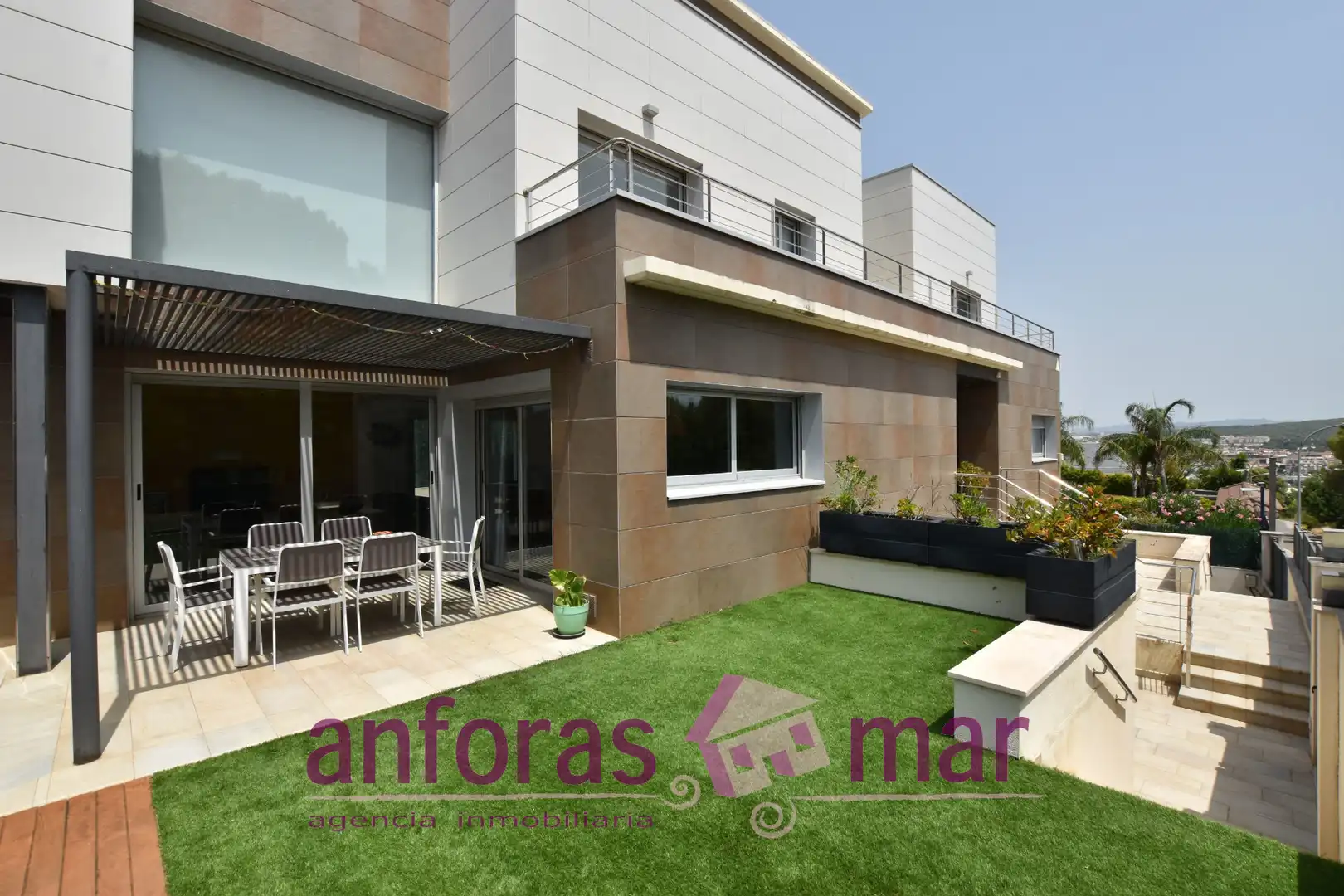 Terrassa de Casa o xalet en venda en El Vendrell amb Aire condicionat, Calefacció i Jardí privat