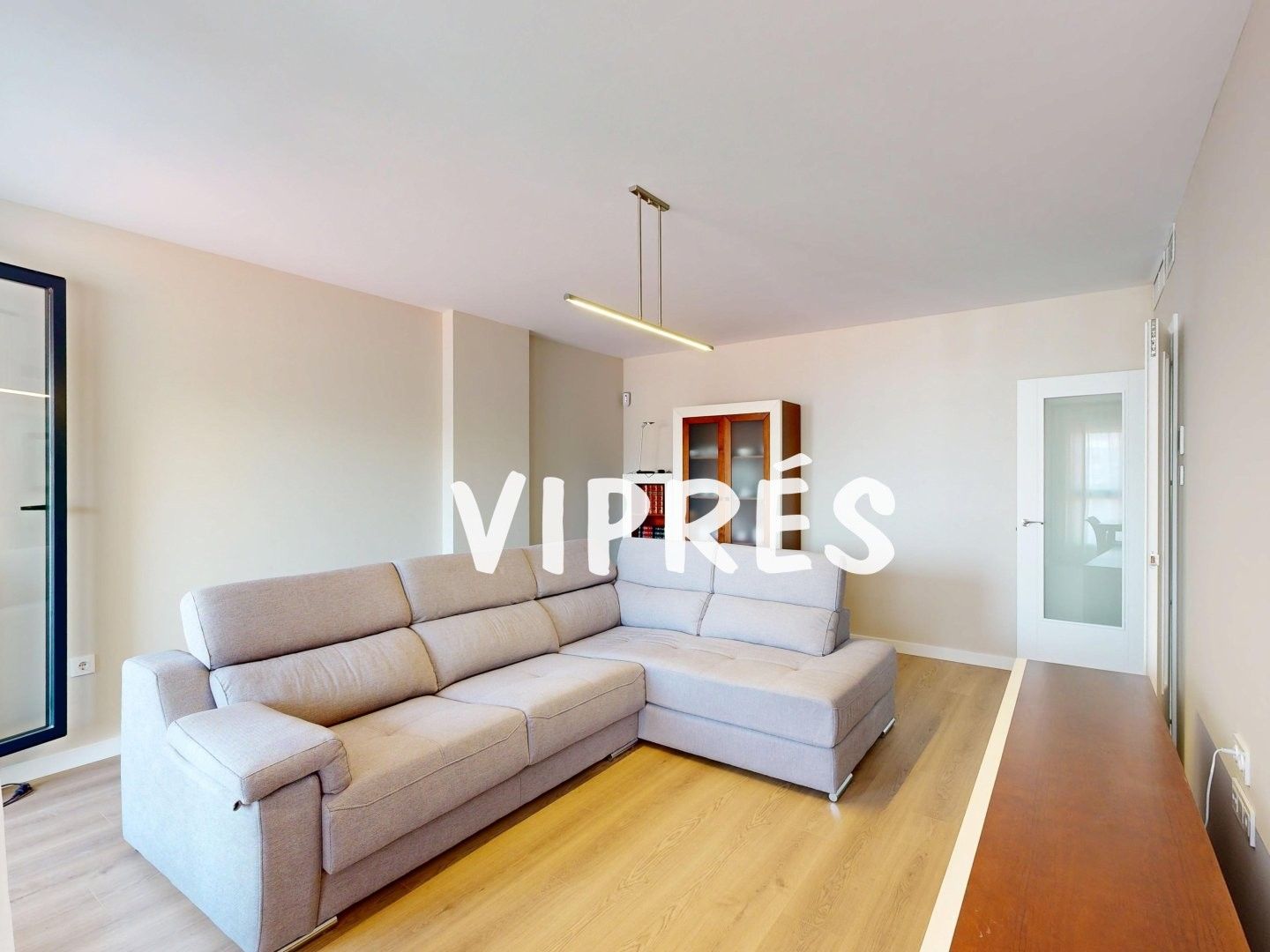 Living room of Flat for sale in Cáceres Capital  with Air Conditioner, Heating and Swimming Pool