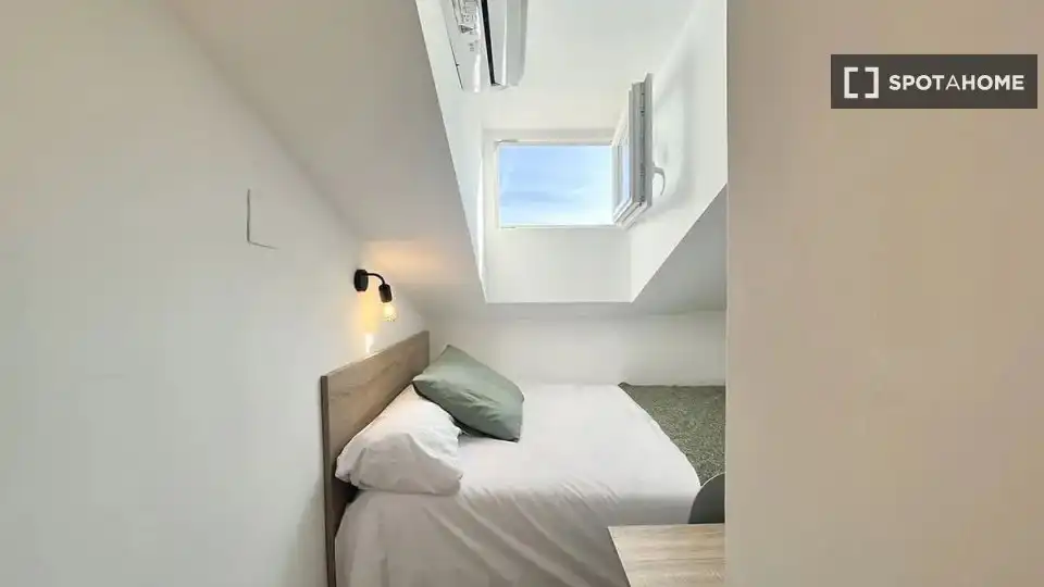 Room in Madrid, Madrid
